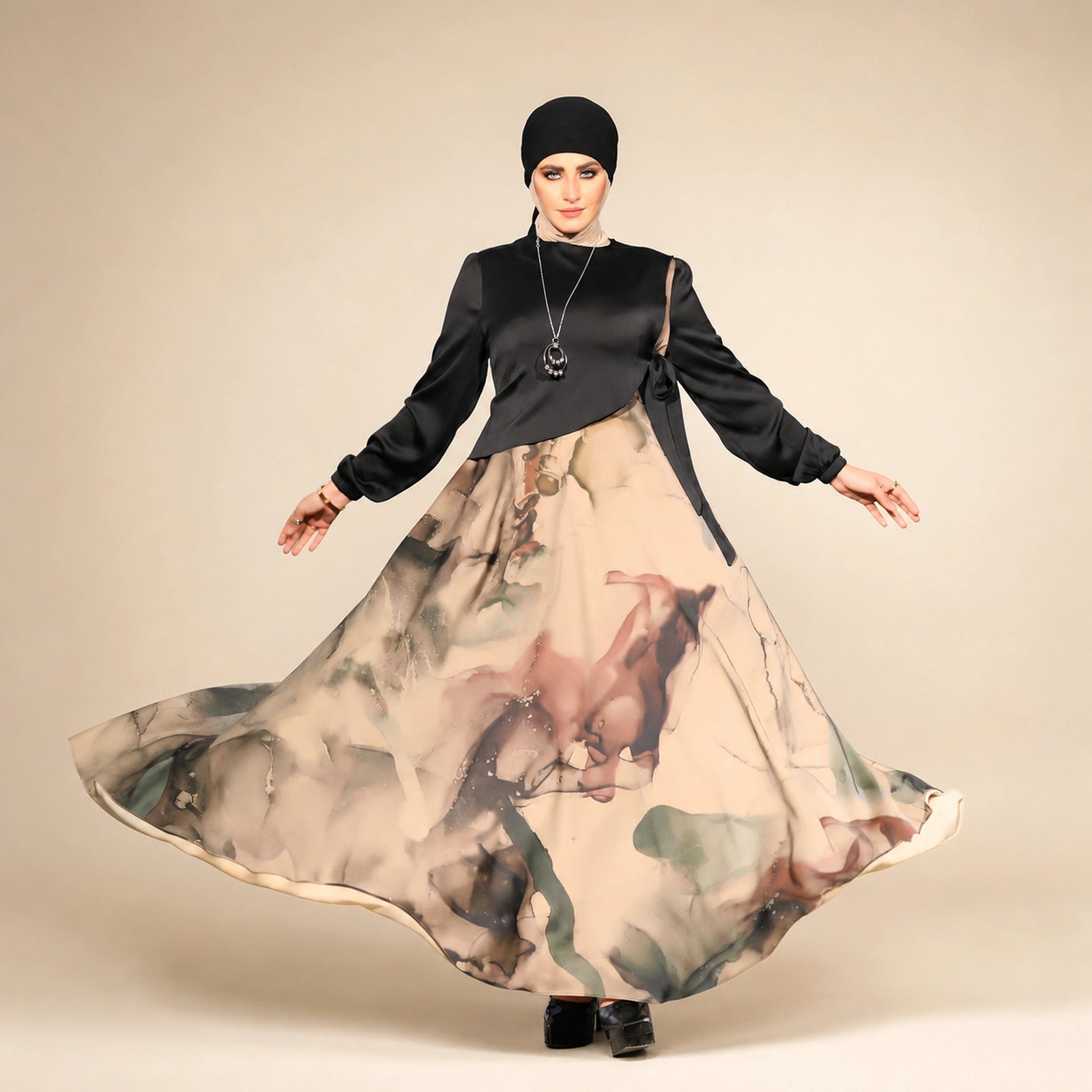 CODE-670 - أسود