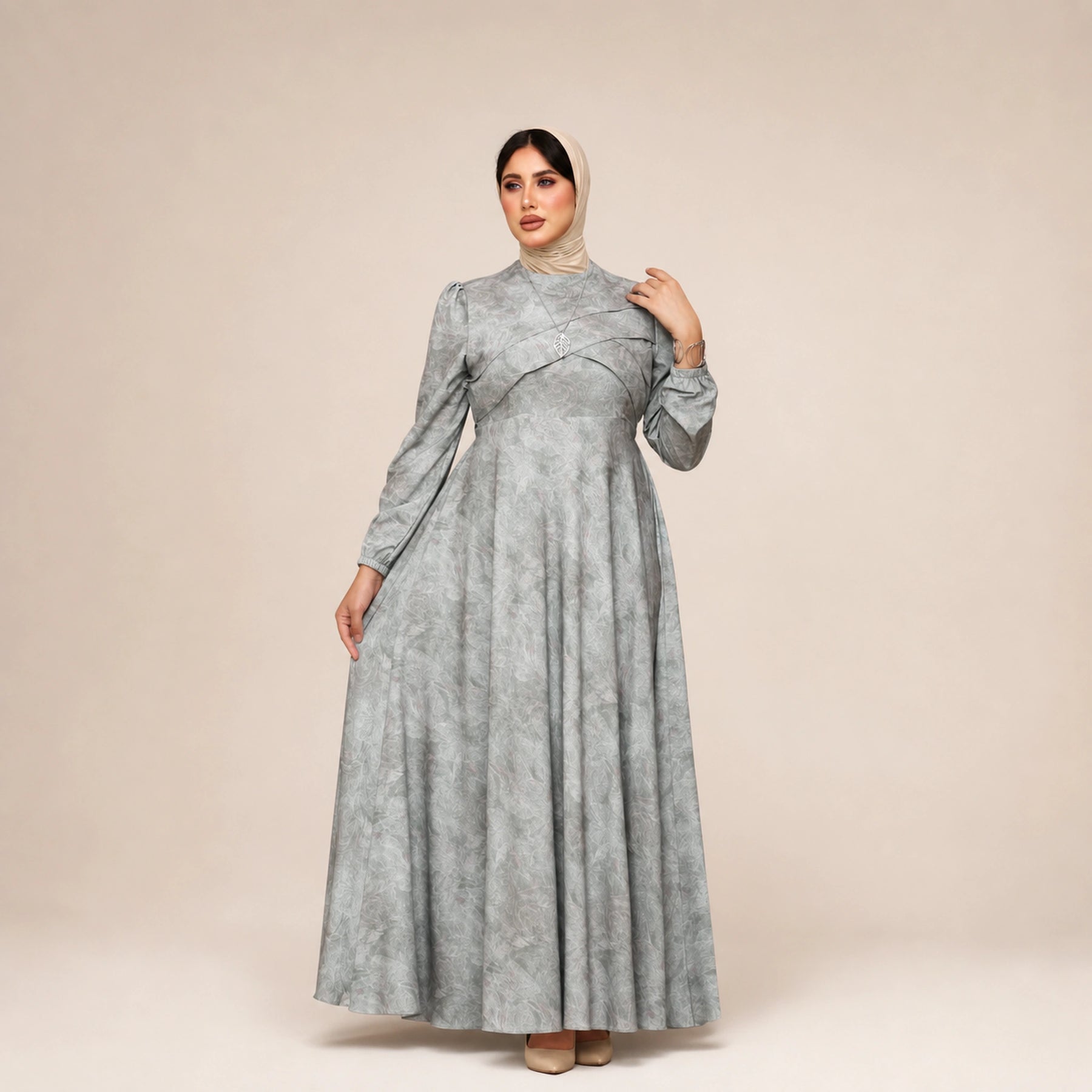CODE-695 - رمادي فاتح